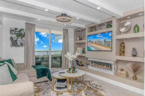 Breathtaking Penthouse At Holiday Towers! Stunning Views!